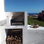 Vivenda Areias * Vila Nova (Terceira)